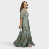 Daniela | Vestido maxi fluido elegante com halter para Mulher