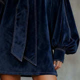Tiphaine | Vestido Mini de Veludo com Laço