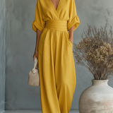 Maja | Macacão elegante com decote em V e cintura alta